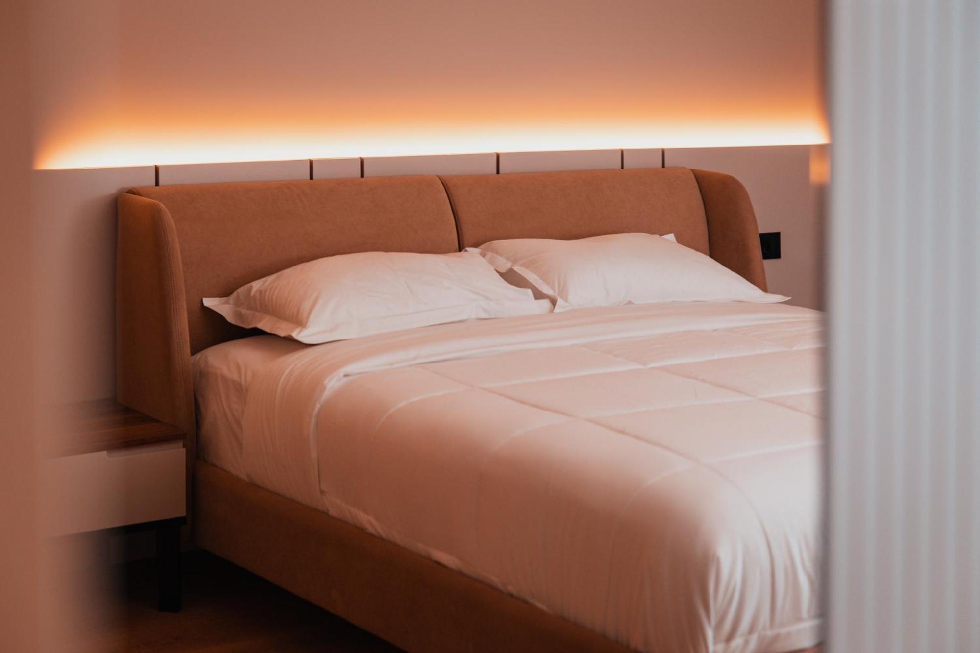 Royal G Deluxe Hotel Shkallnur Ngoại thất bức ảnh