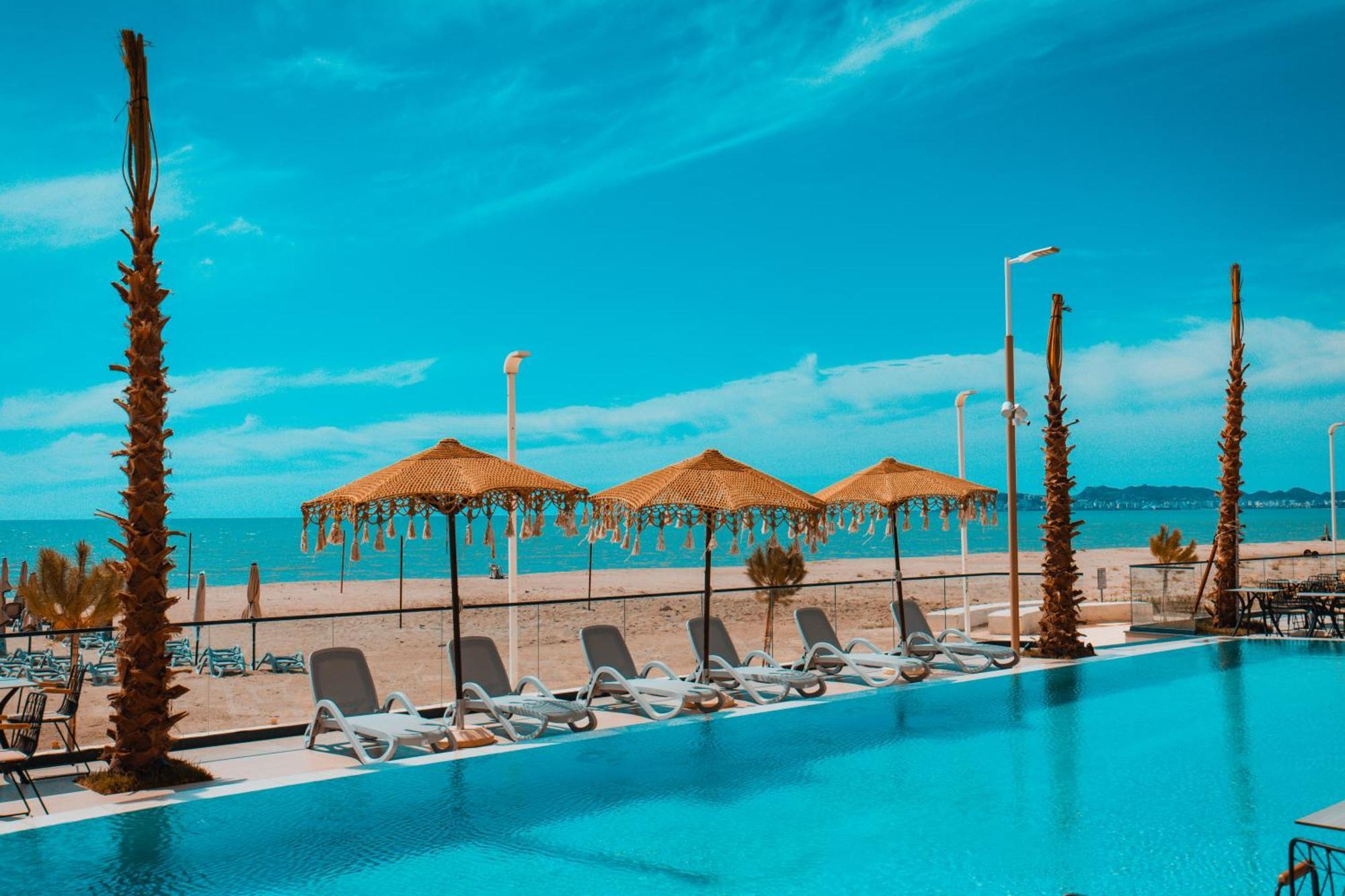 Royal G Deluxe Hotel Shkallnur Ngoại thất bức ảnh